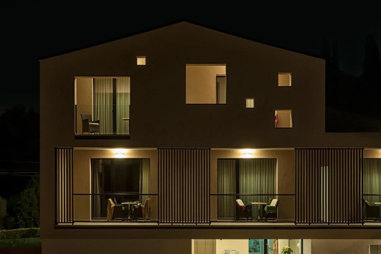Relais Forte Benedek Wine & Spa - Adults Only Pastrengo Exterior photo